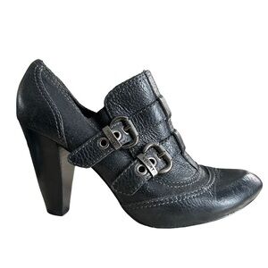 Report Leather Heeled Buckle Shoes